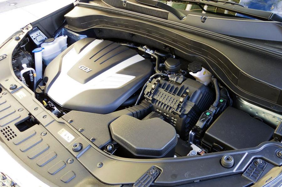  Kia Sorento 2014 года  (фото 38 из 88)